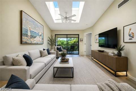 15206 Parkside Dr 202, Fort Myers FL - photo 15 of 32