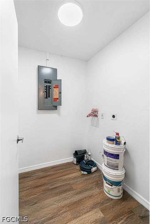 2816 Economy St, Fort Myers FL - photo 15 of 36