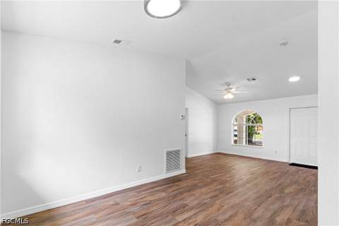 2816 Economy St, Fort Myers FL - photo 7 of 36