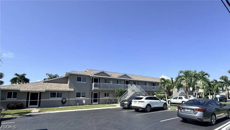 2 bedroom Condominium at 1339 SE 46th Ln 8, Lady Dolphin Condo, Cape Coral — photo 1