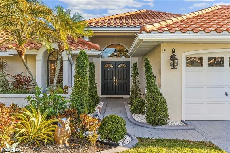 3 bedroom SingleFamilyResidence at 2318 SE 27th St, Cape Coral, Cape Coral — photo 5