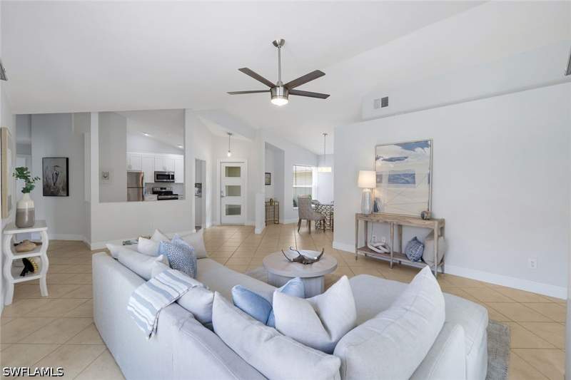 3 bedroom SingleFamilyResidence at 11054 Linnet Ln, Longshore Lake, Naples — photo 5