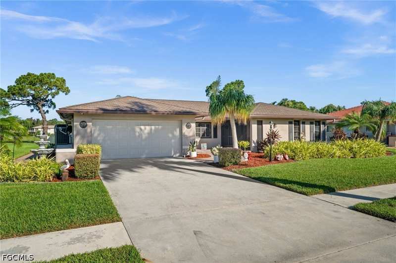 3 bedroom SingleFamilyResidence at 4165 Prestwick Ct, Lochmoor, North Fort Myers — photo 1