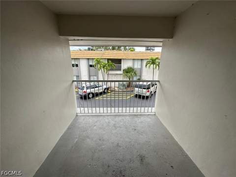 1830 Maravilla Ave 210, Fort Myers FL - photo 12 of 26