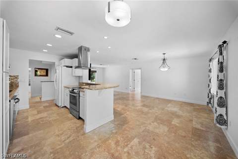 7454 Sea Island Rd, Fort Myers FL - photo 11 of 37