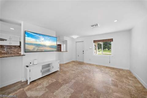 7454 Sea Island Rd, Fort Myers FL - photo 7 of 37