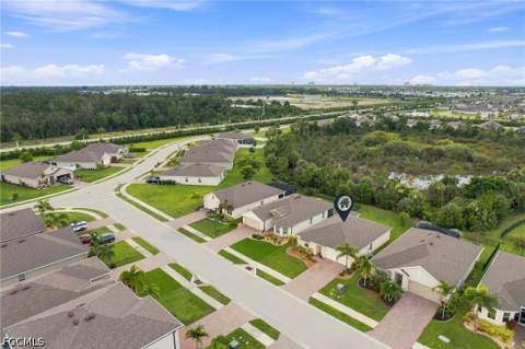 3166 Estancia Ln, Cape Coral FL - photo 23 of 38