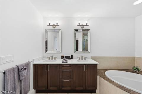 9115 Strada Pl 5511, Naples FL - photo 14 of 50