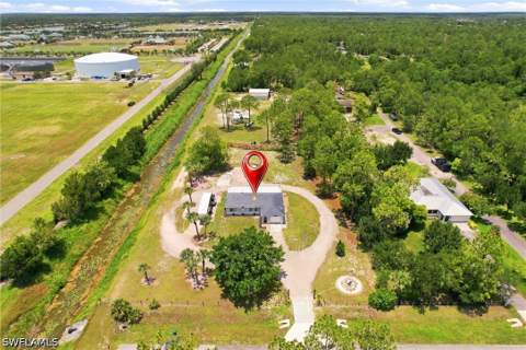 4225 16th St NE, Naples FL - photo 8 of 50