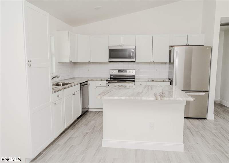 3 bedroom SingleFamilyResidence at 7031 Waldo Cir, Port Labelle, Labelle — photo 3