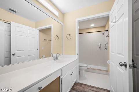 12051 Champions Green Way 313, Fort Myers FL - photo 15 of 33