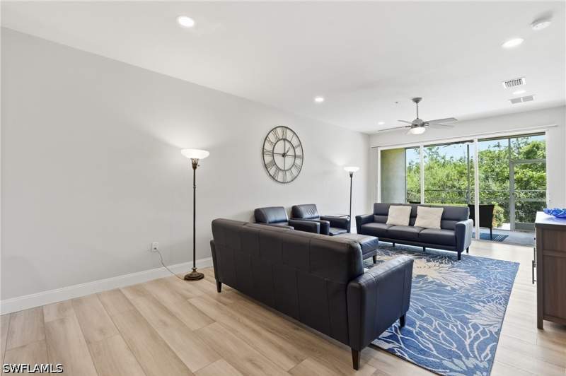 2 bedroom Condominium at 14531 Abaco Lakes Dr 102, Sonsette, Fort Myers — photo 4