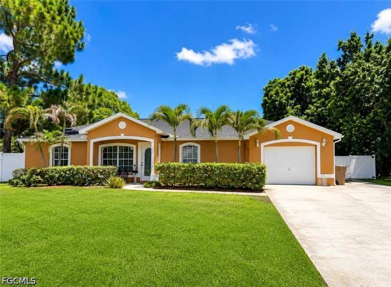 3 bedroom SingleFamilyResidence at 416 Candlewick Cir S, Parkwood, Lehigh Acres — photo 1
