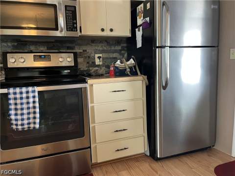 16021 Citron Way, North Fort Myers FL - photo 6 of 35