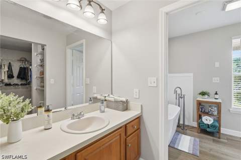 17900 Devore Ln, Fort Myers FL - photo 22 of 50
