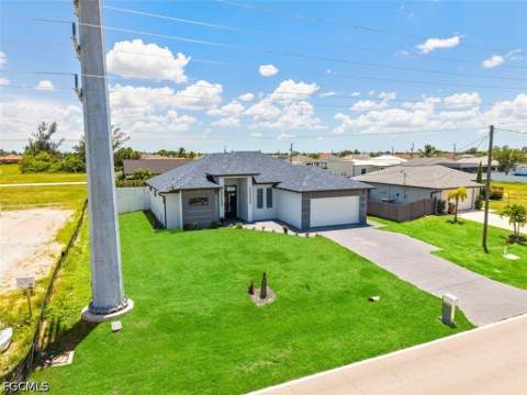 212 Kismet Pkwy W, Cape Coral FL - photo 13 of 50