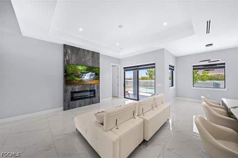 212 Kismet Pkwy W, Cape Coral FL - photo 15 of 50