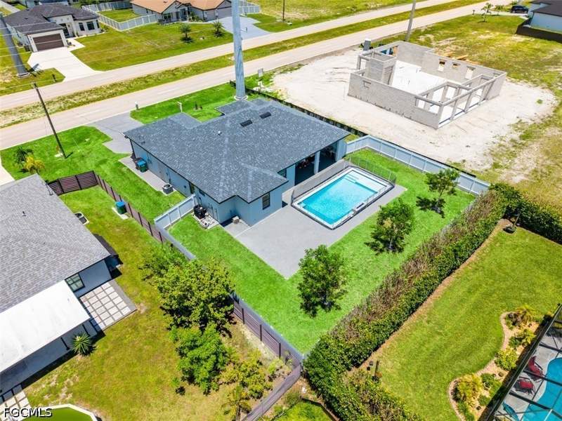3 bedroom SingleFamilyResidence at 212 Kismet Pkwy W, Cape Coral, Cape Coral — photo 5