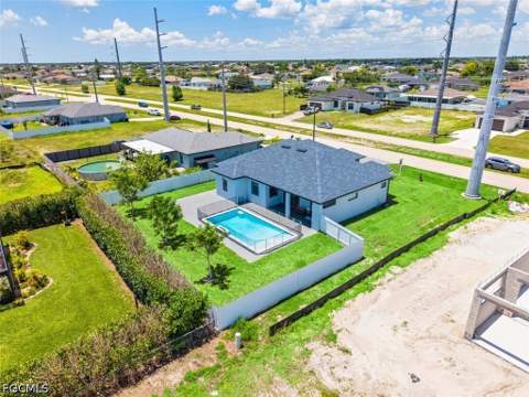 212 Kismet Pkwy W, Cape Coral FL - photo 7 of 50