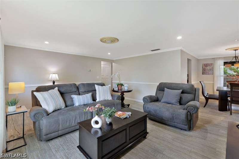 3 bedroom SingleFamilyResidence at 8110 Valencia Rd, San Carlos Park, Fort Myers — photo 2