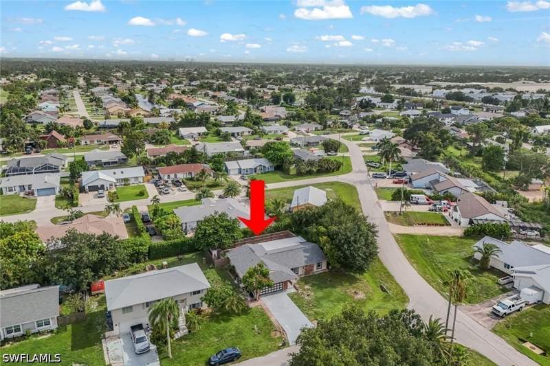 3 bedroom SingleFamilyResidence at 8110 Valencia Rd, San Carlos Park, Fort Myers — photo 3