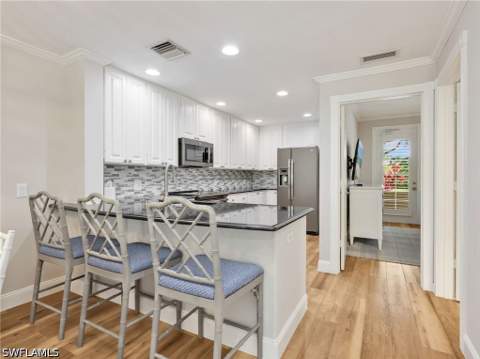 28614 Alessandria Cir, Bonita Springs FL - photo 12 of 49