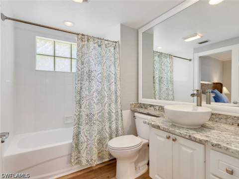 28614 Alessandria Cir, Bonita Springs FL - photo 16 of 49