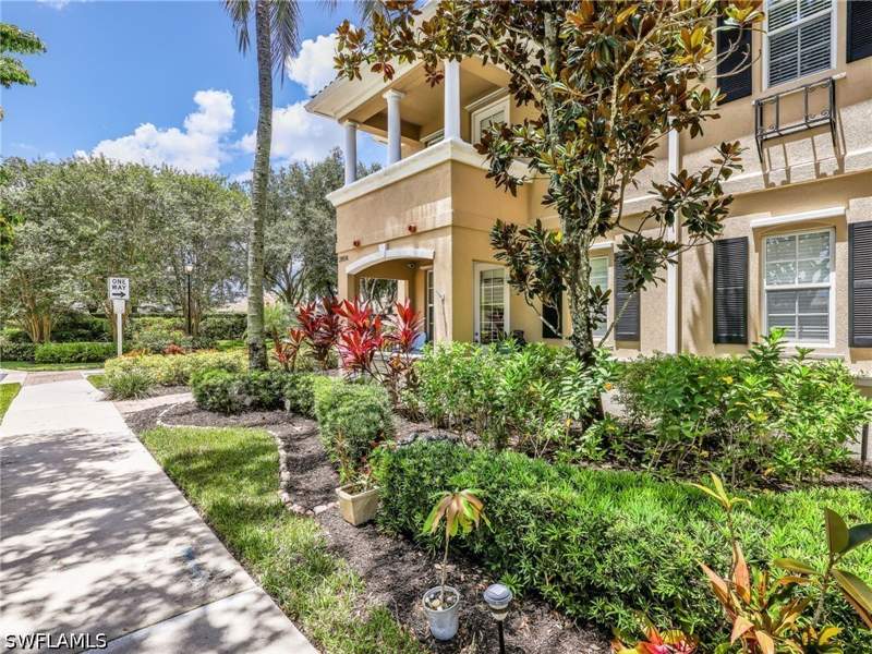 4 bedroom Townhouse at 28614 Alessandria Cir, San Remo, Bonita Springs — photo 2