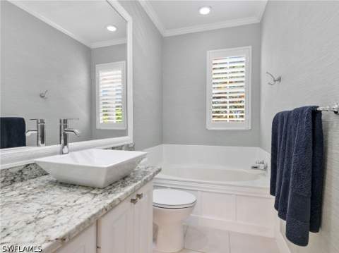 28614 Alessandria Cir, Bonita Springs FL - photo 23 of 49