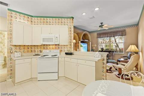 5693 Heron Ln 503, Naples FL - photo 16 of 26
