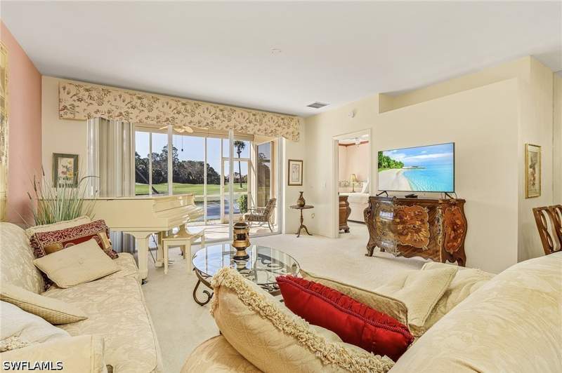 2 bedroom Condominium at 5693 Heron Ln 503, Feather Sound, Naples — photo 2