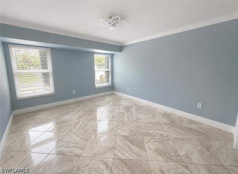 565 6th St SE, Naples FL - photo 6 of 8
