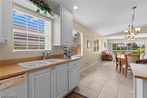 7620 Rozzini Ln, Naples FL - photo 16 of 33