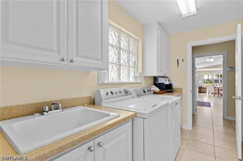 7620 Rozzini Ln, Naples FL - photo 18 of 33