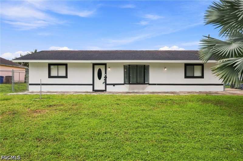 3 bedroom SingleFamilyResidence at 209 Felix Ave N, Lehigh Acres, Lehigh Acres — photo 1