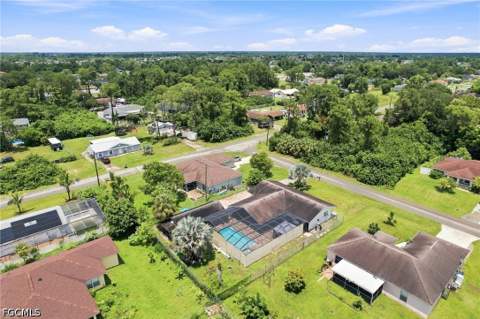 209 Felix Ave N, Lehigh Acres FL - photo 6 of 24
