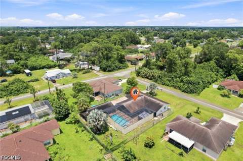 209 Felix Ave N, Lehigh Acres FL - photo 7 of 24