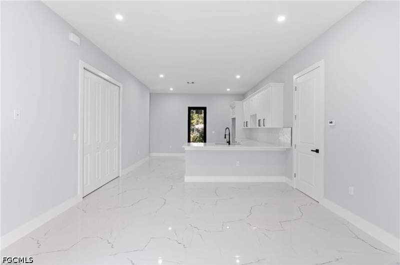 3 bedroom SingleFamilyResidence at 3501 E 10th St, Lehigh Acres, Lehigh Acres — photo 5