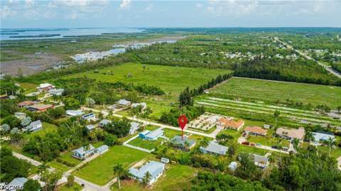 5831 Samoa Dr, Bokeelia FL - photo 13 of 50