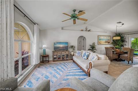 5831 Samoa Dr, Bokeelia FL - photo 17 of 50