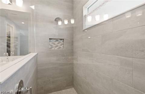 3121 Heritage Pines Dr, Fort Myers FL - photo 21 of 50