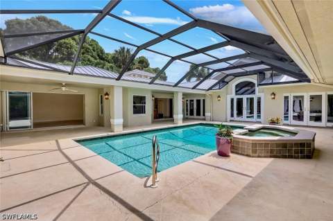 675 Murex Dr, Naples FL - photo 7 of 36