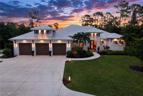 5737 Hidden Oaks Ln, Naples FL - photo 19 of 50