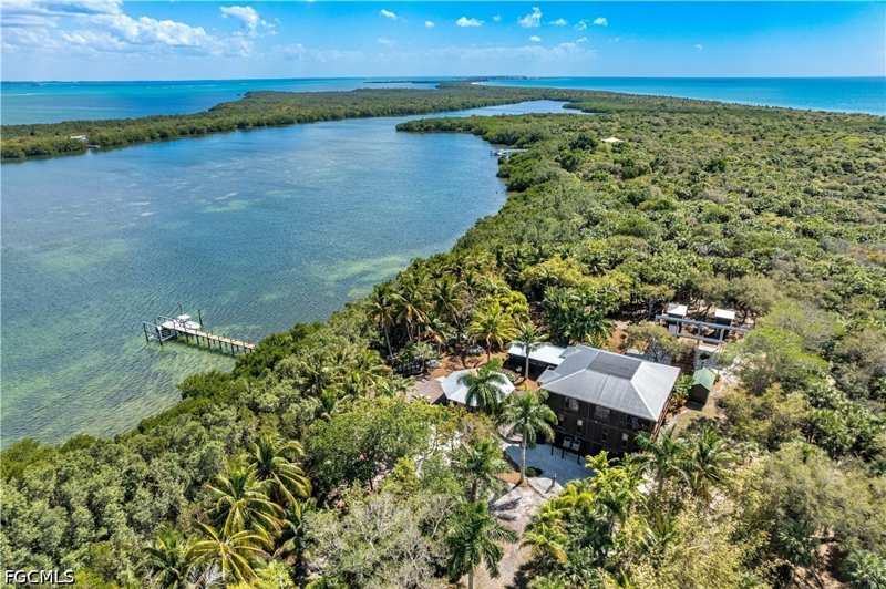 4 bedroom SingleFamilyResidence at 1000 Cayo Costa, Cayo Costa, Cayo Costa — photo 1