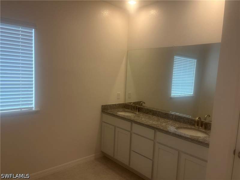 3 bedroom SingleFamilyResidence at 175 Herndon Ave, Lehigh Acres, Lehigh Acres — photo 3
