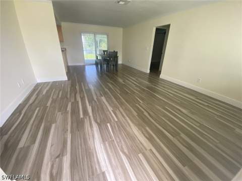 525 SE 11th Ct, Cape Coral FL - photo 9 of 12