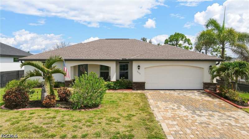 4 bedroom SingleFamilyResidence at 3233 NW 21st St, Cape Coral, Cape Coral — photo 1
