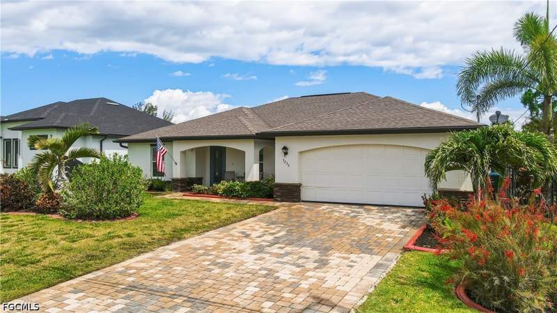 4 bedroom SingleFamilyResidence at 3233 NW 21st St, Cape Coral, Cape Coral — photo 2