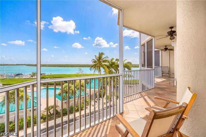 3 bedroom Condominium at 4141 Bay Beach Ln 442, Waterside At Bay Beach, Fort Myers Beach — photo 1