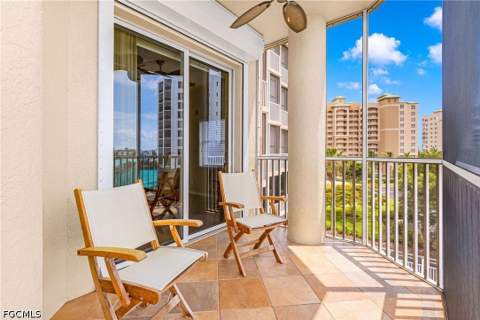 4141 Bay Beach Ln 442, Fort Myers Beach FL - photo 13 of 36
